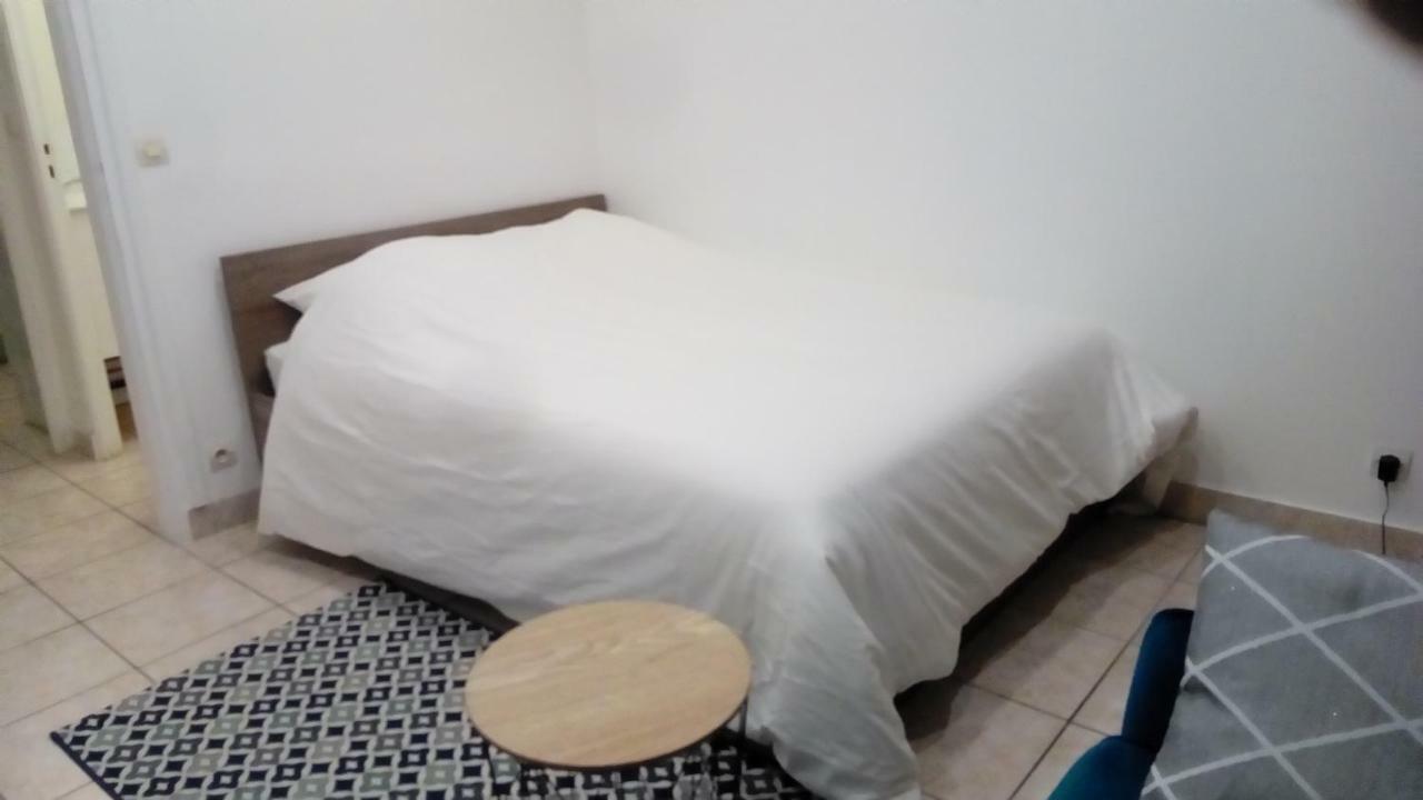 Appartement Aad1 Clamart 200 M Du Tramway T6 St Pave Blc Avec Cuisine Separee Екстер'єр фото
