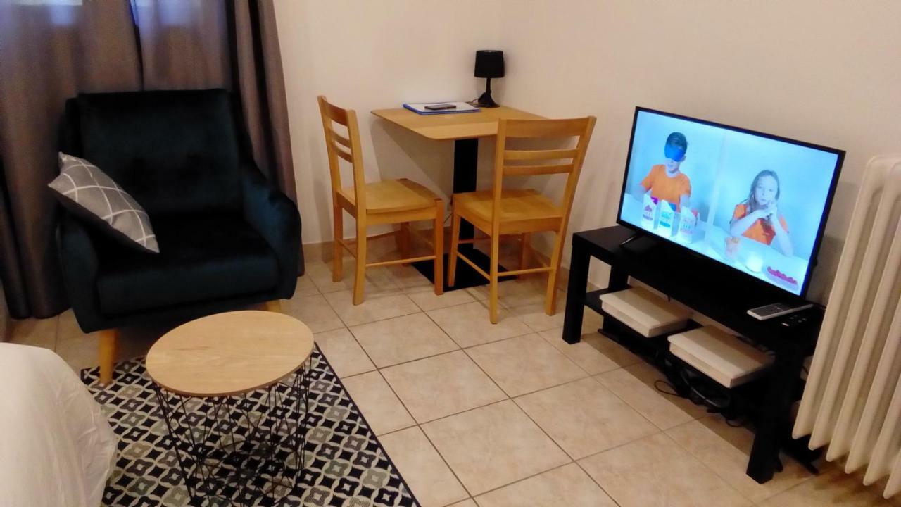 Appartement Aad1 Clamart 200 M Du Tramway T6 St Pave Blc Avec Cuisine Separee Екстер'єр фото